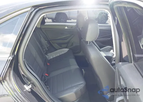 2024 Volkswagen Jetta 1.5T Se from USA, damaged, VIN 3VW7M7BU7RM008907